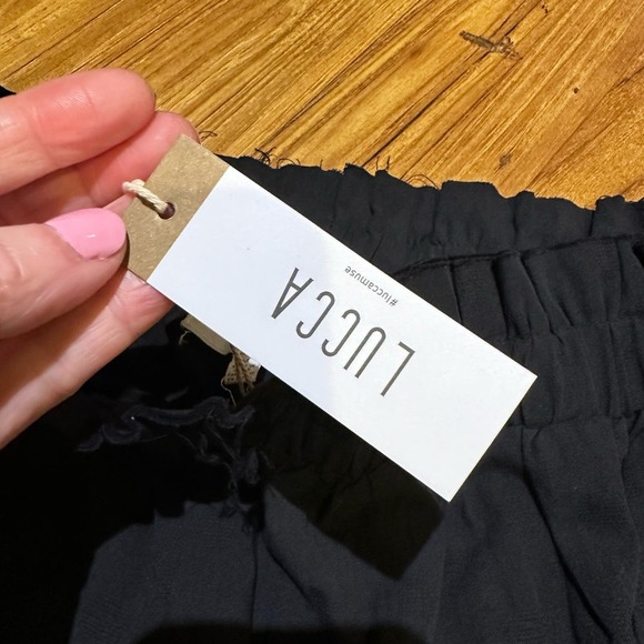 Lucca Women’s Black Polka Dot Pull On Elastic Waist Shorts Resort Wear - Picture 7 of 10